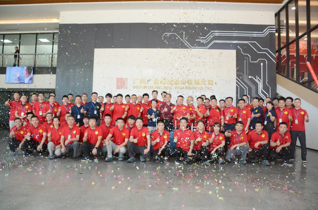 接旗出征！设施治理团队出征泰国jinnianhui